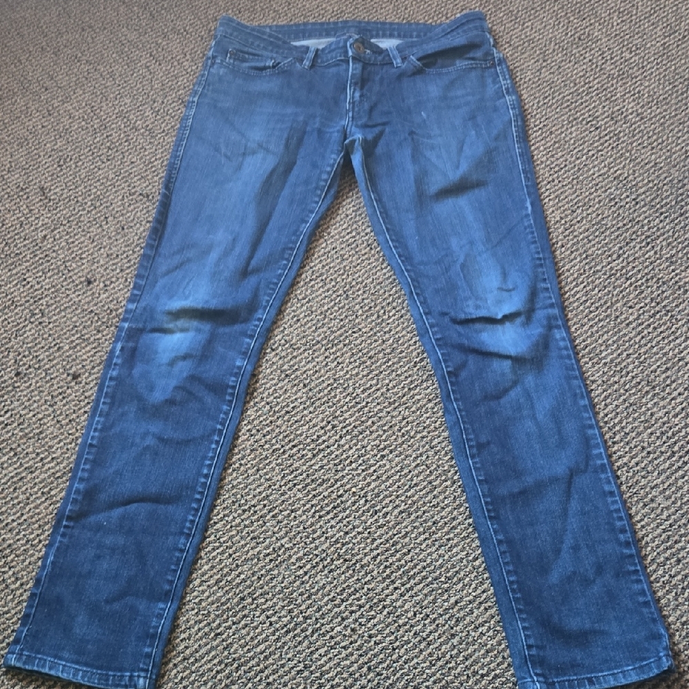 Levis Low Rise Skinny 531 Denim Jeans 💫